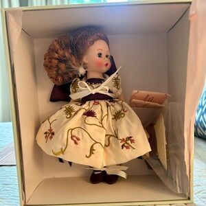 ✨Vintage Madame Alexander Doll in Original Packaging ✨